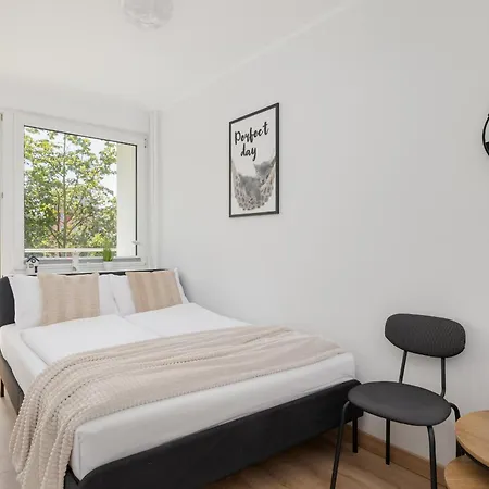 Beautiful Retro 536 For 6 People In By Renters