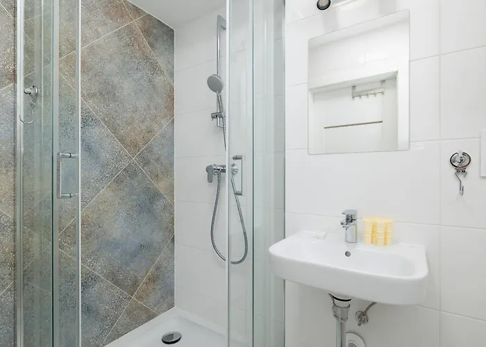 Beautiful Retro 536 For 6 People In By Renters * 斯维诺乌伊希切