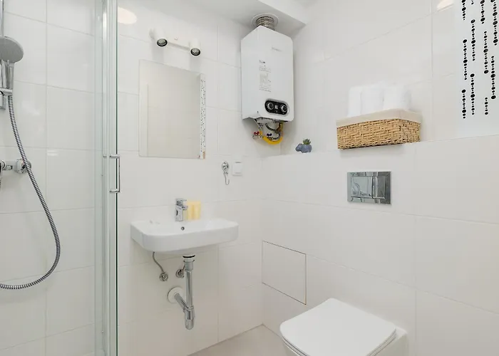 Beautiful Retro 536 For 6 People In By Renters 公寓 斯维诺乌伊希切